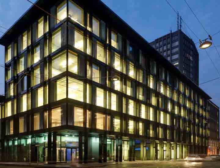 Commercial Frontage
